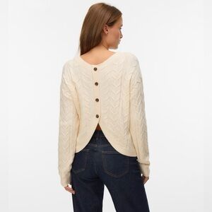Vero Moda Off White Regular Fit Self Pattern Cream Cable Knit Sweater/Cardigan